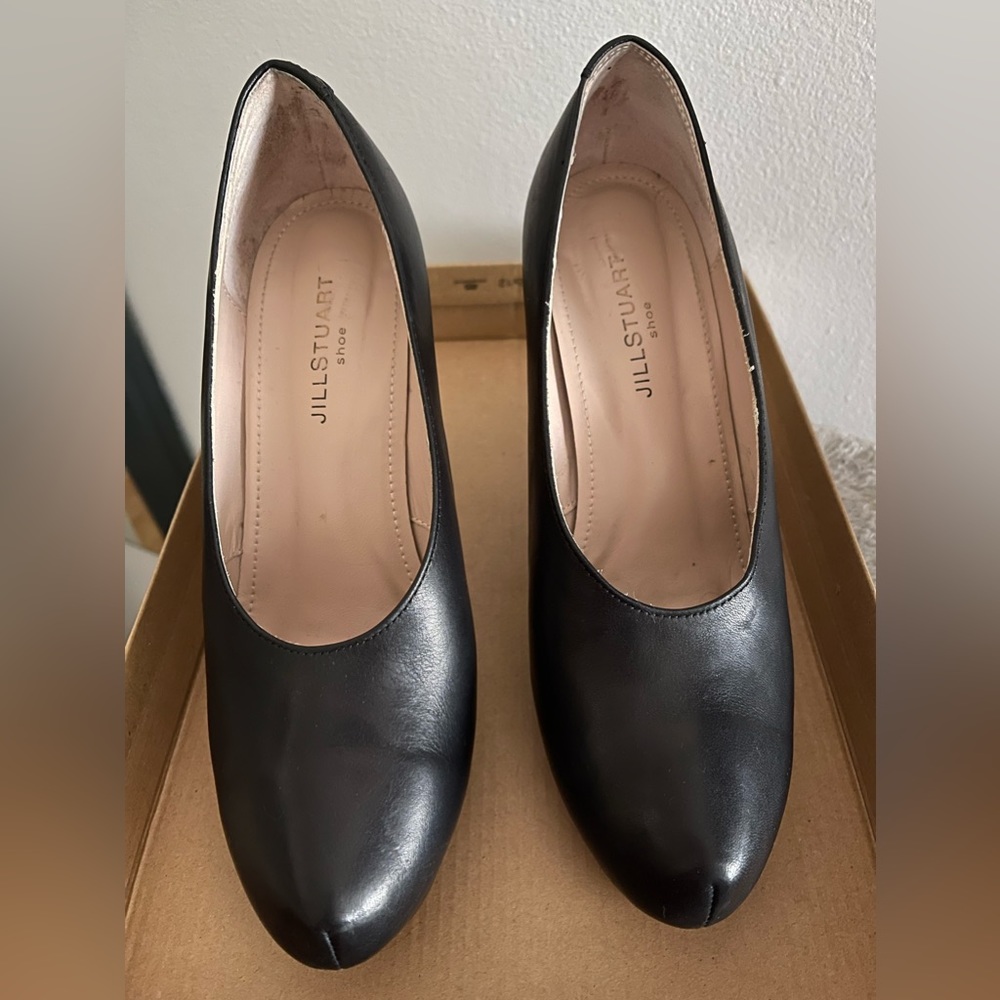 Jill Stuart leather high heels